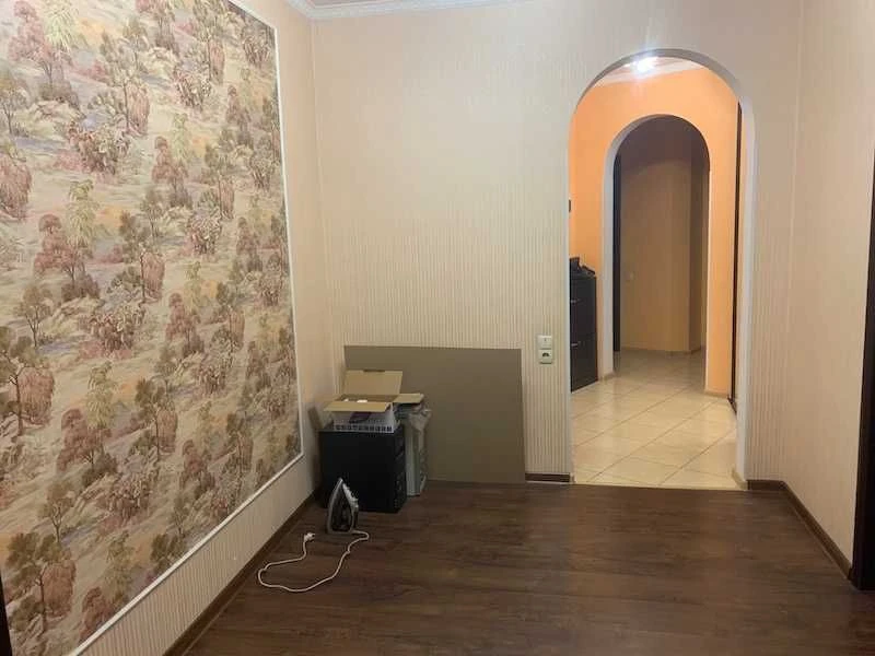 Spacious, fully furnished 2-bedroom apartment