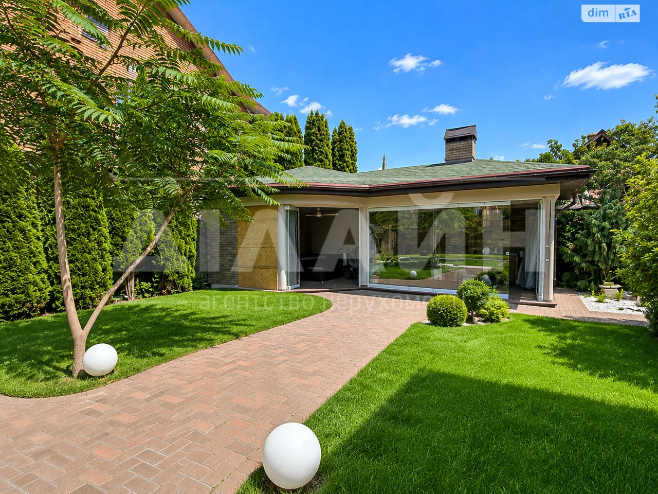 House for sale Voznesenivskyi (Ordzhonikidzevskyi)