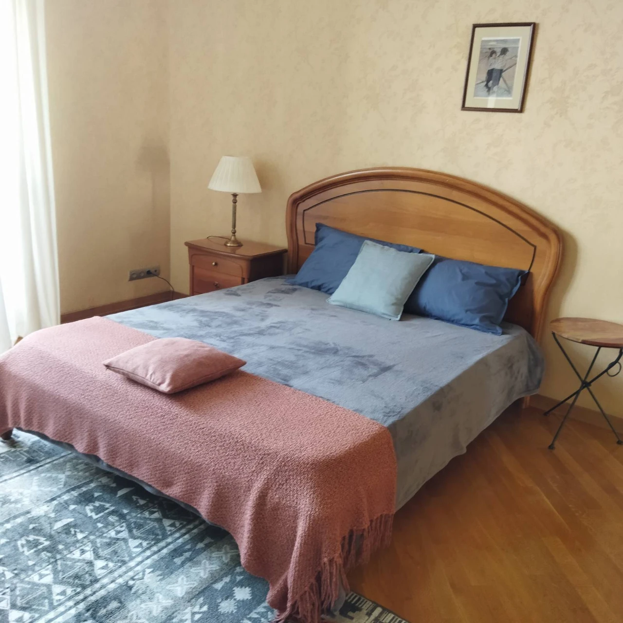 Rent 2-room apartment, Pecersky district, Pecerska street, Konovalec street