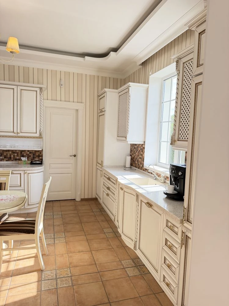 House for sale. City utilities, district of Dastor