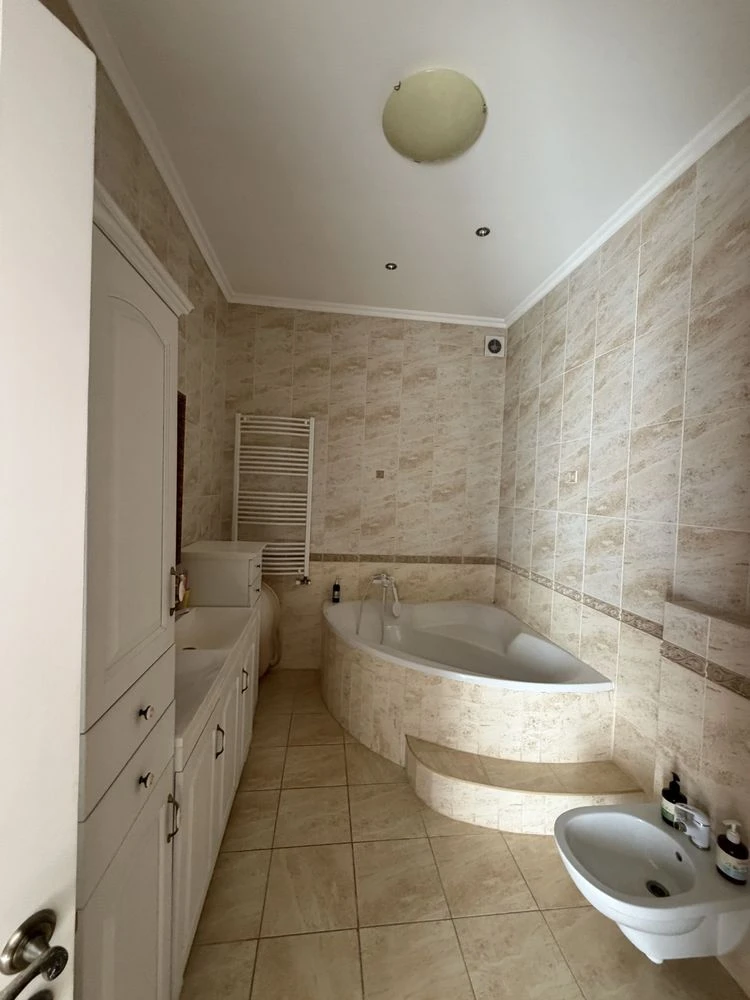 House for sale. City utilities, district of Dastor