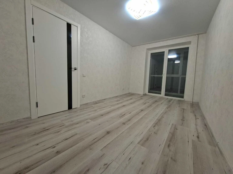 Продається 3-кімнатна квартира з ремонтом в районі Полтавського