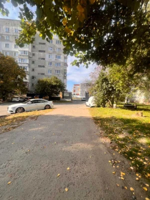 Apartment for Sale: 2 rooms in the Popov area