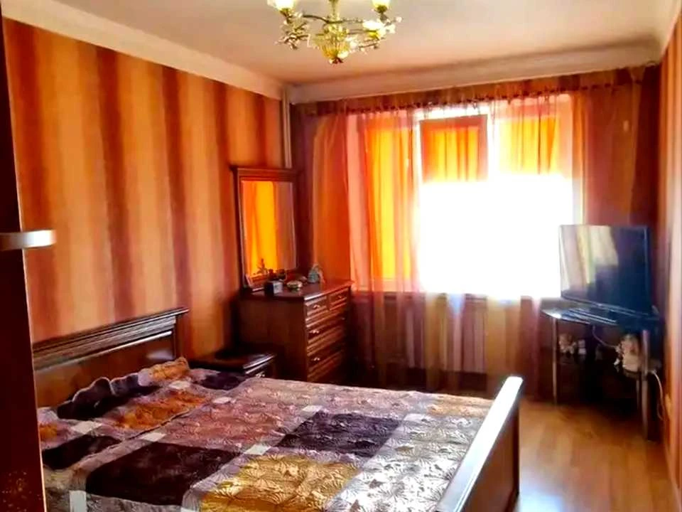 Apartment. Volodymyr Yasyuk St., Obolon, Kyiv