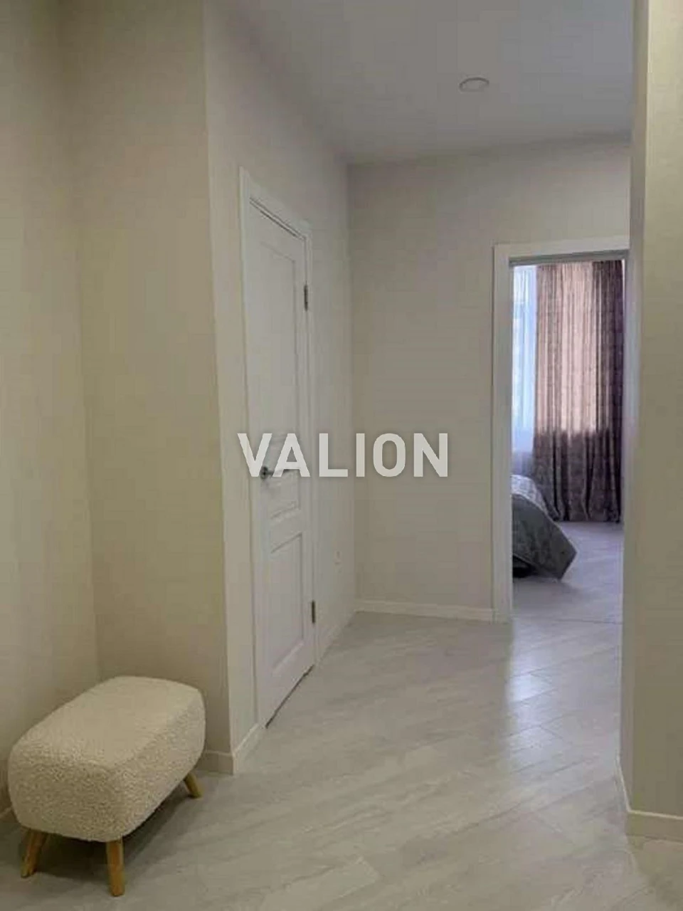 Sale of a 1-bedroom apartment at вул. Олени Пчілки 7