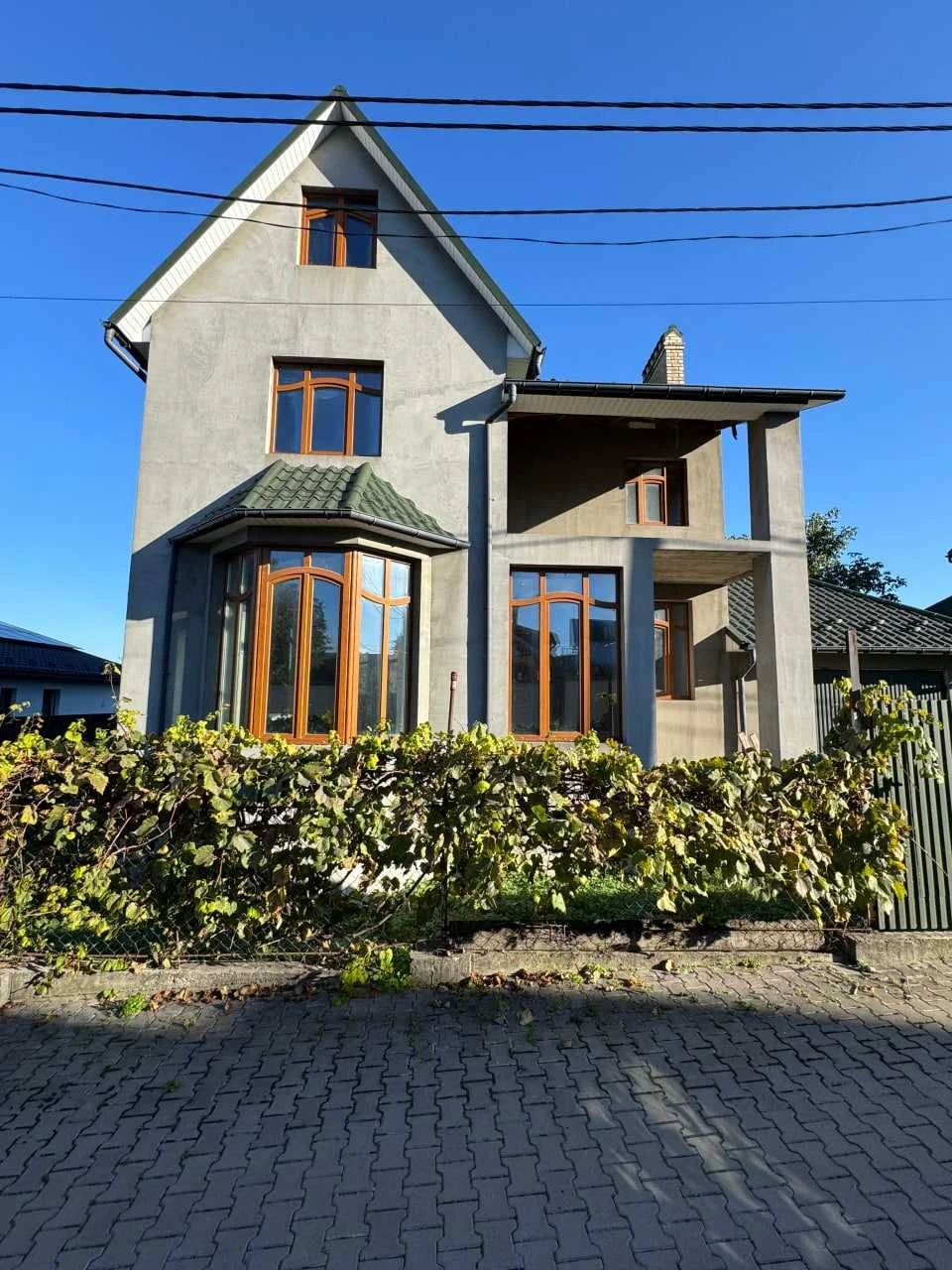 Sale of a large house in Chernivtsi - Rosh, Gorikhvyska Street