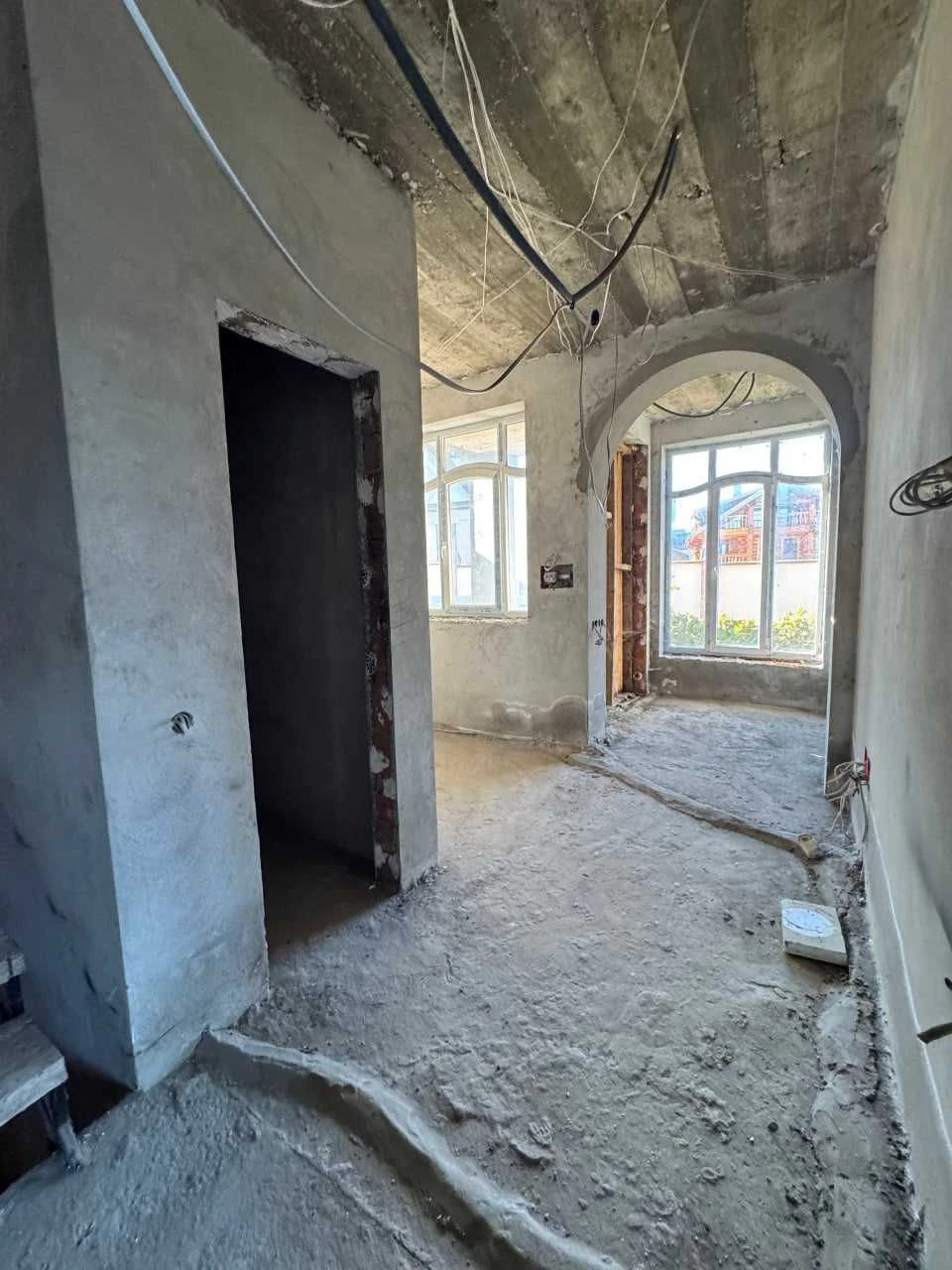 Sale of a large house in Chernivtsi - Rosh, Gorikhvyska Street