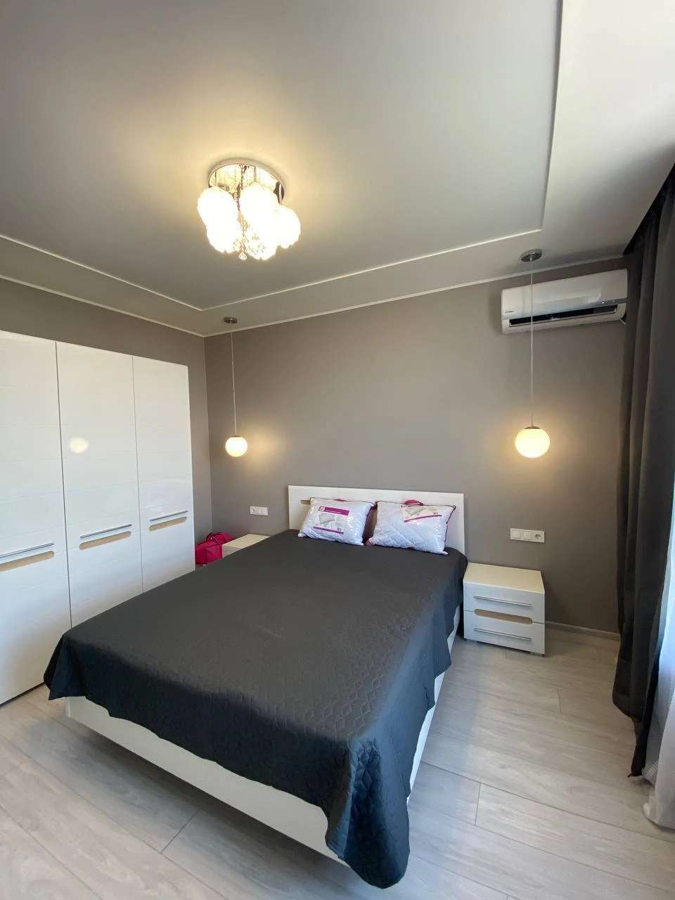 Rent 1-bedroom apartment 40 m², Kamenetskaya St., (Dniprod)