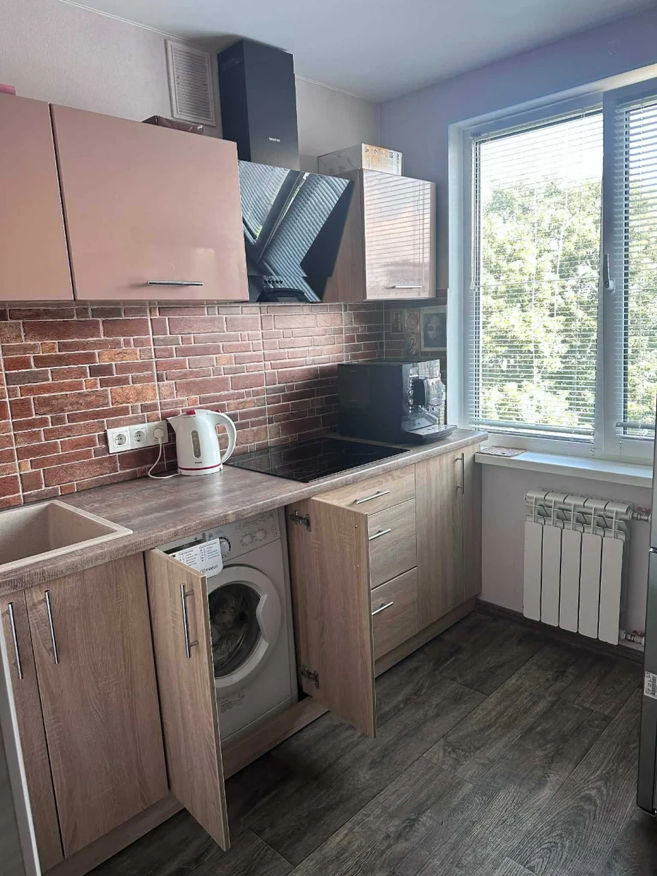 Продається квартира, проспект Василя Барзиля, 12