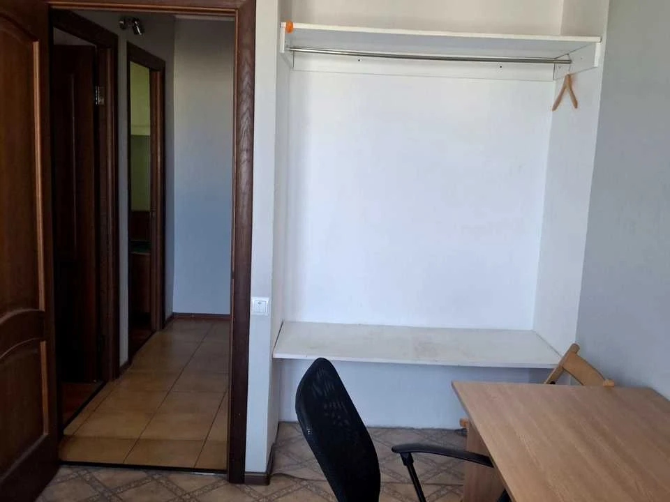 Apartment. Kyiv, Berezaysky Prospect.