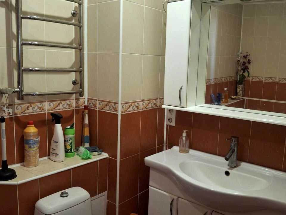 Apartment. Kyiv, Berezaysky Prospect.