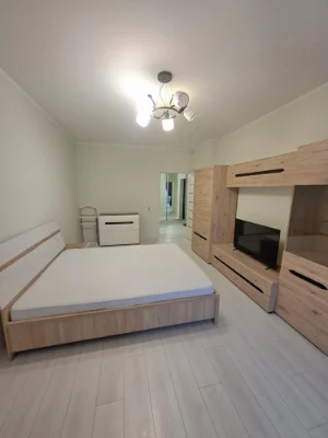 Срочная продажа 1-комнатной квартиры. 54 м², 2 этаж. Липковского 37Б