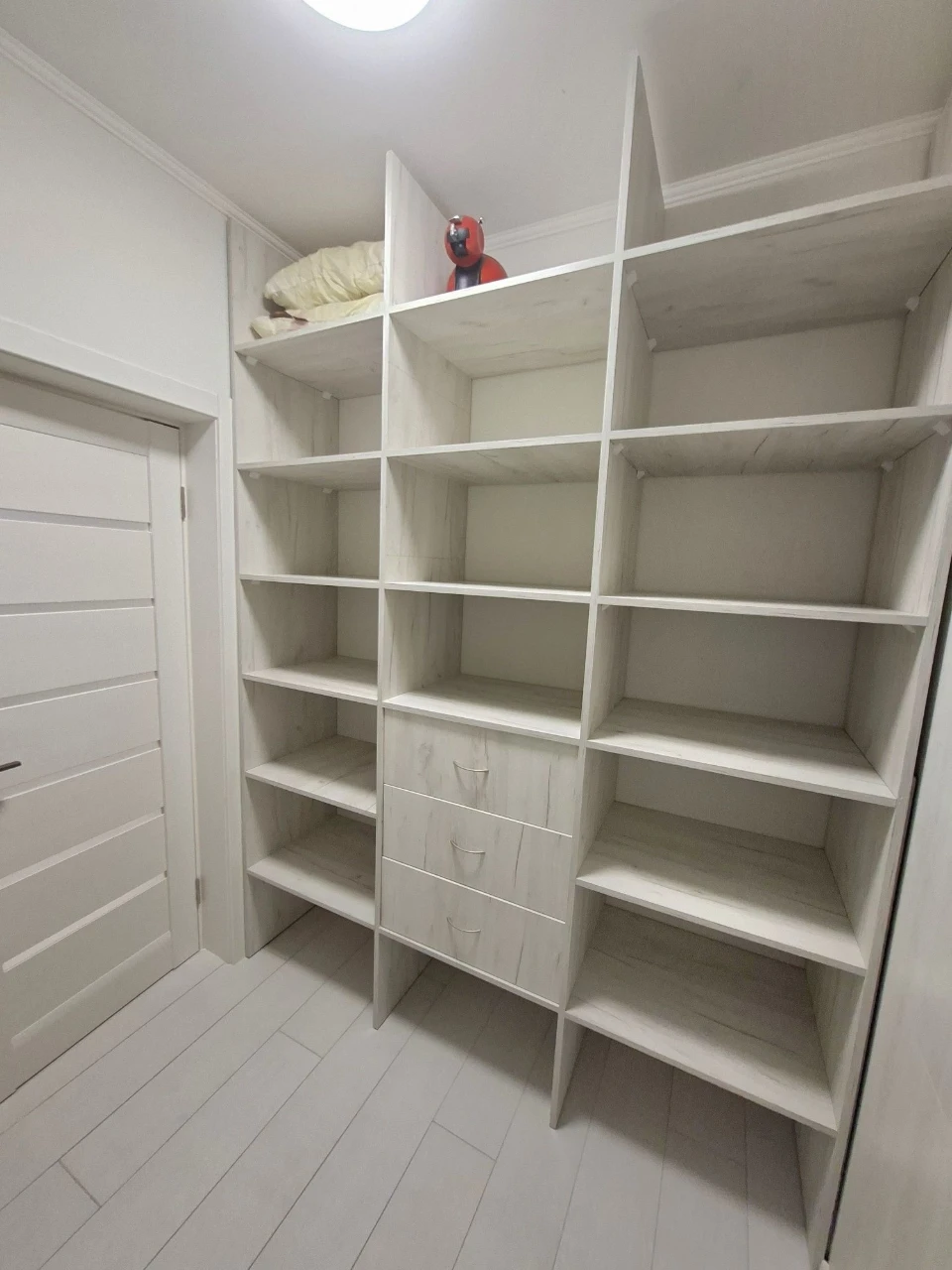 Срочная продажа 1-комнатной квартиры. 54 м², 2 этаж. Липковского 37Б