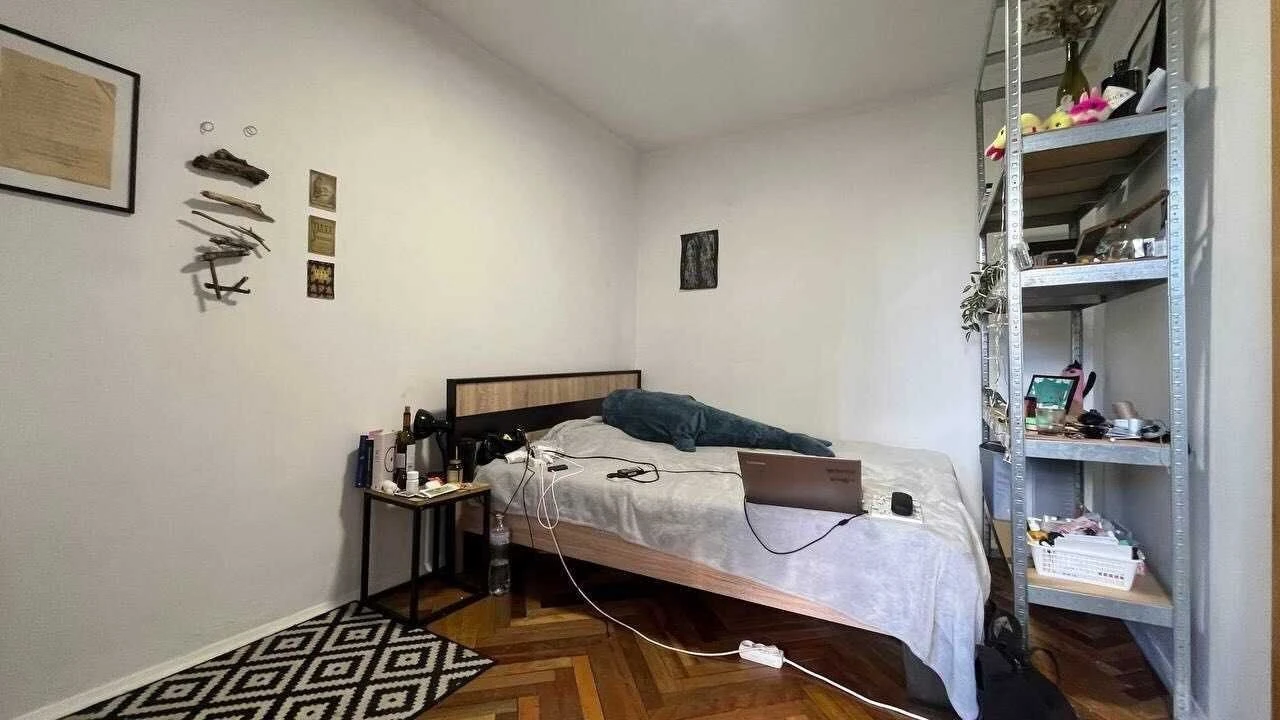 Prod Kv 3r 80m K. Malevicha (Bozhenko) 37/41, Гоlos. r Kiev, m