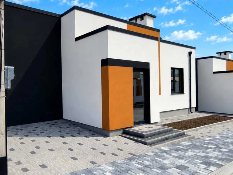House. Nova Vuly.