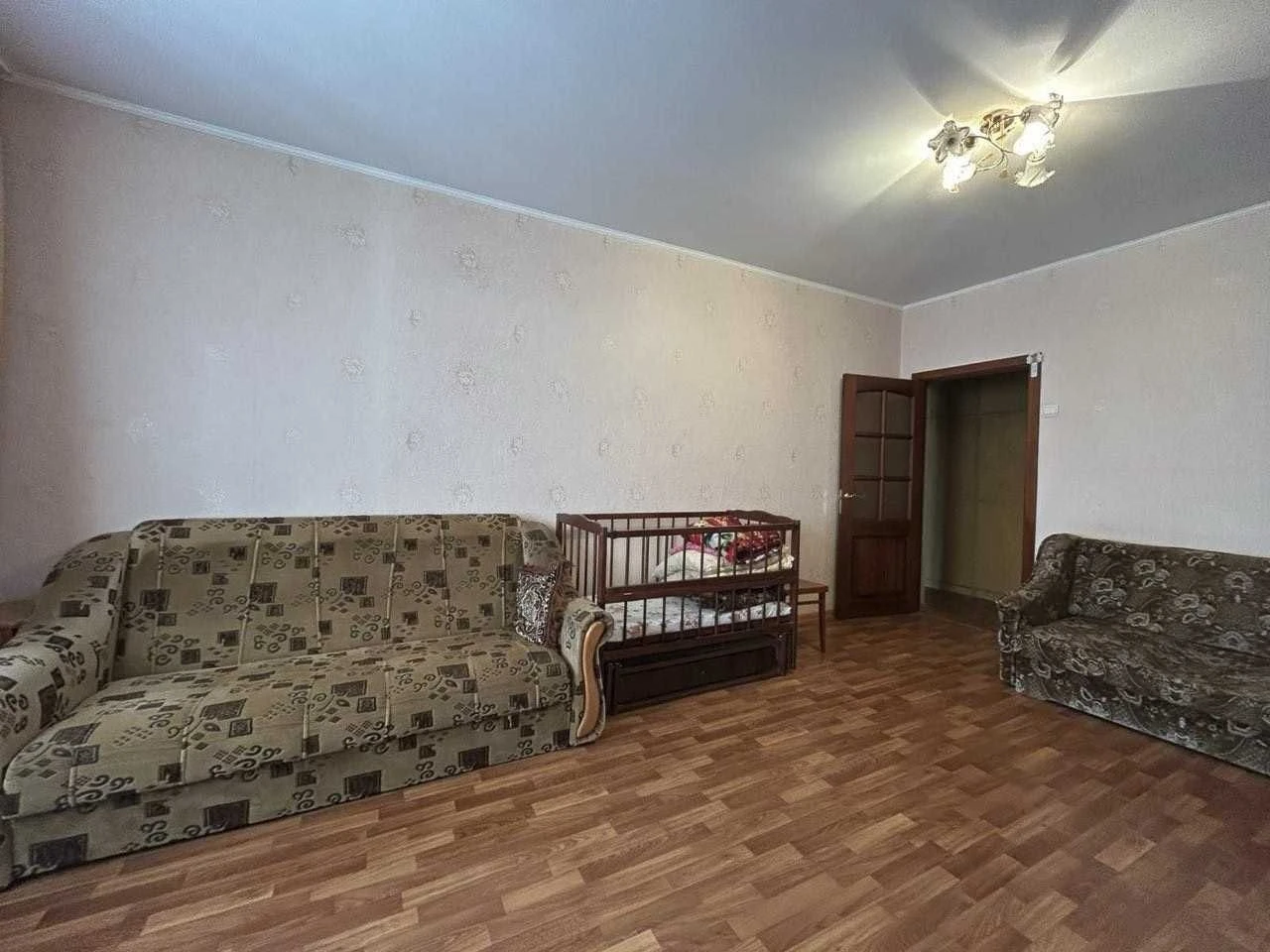 Rent 1-bedroom apartment on Oboloni, ул. Тимошенко, 11-A.