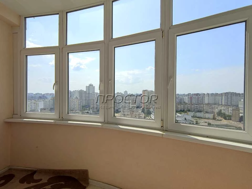 Apartment. Dragamanova St. Kyiv