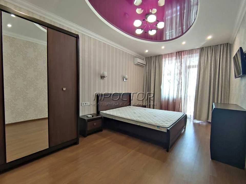 Apartment. Dragamanova St. Kyiv