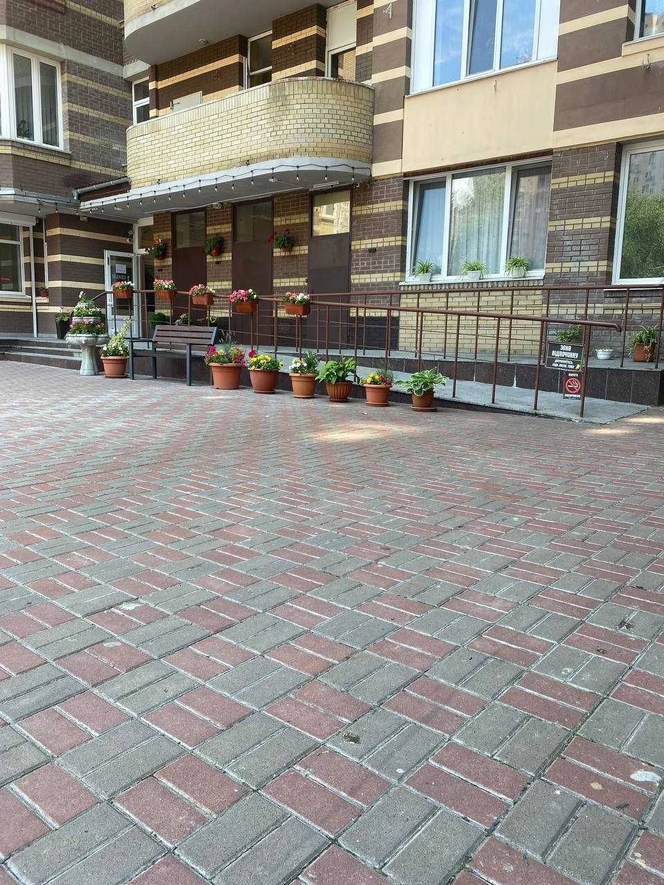 Продається укомплектована 2-кімнатна квартира (82 м²) в Киеве