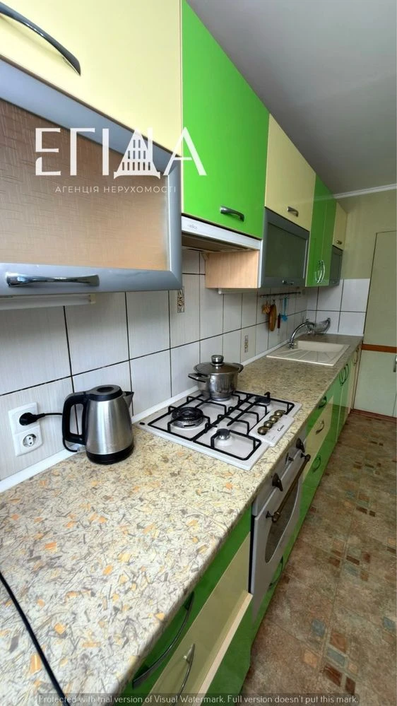 Продаж 3-кімнатній квартири, Європейський ринок, 3/9, вул. А. Тамма