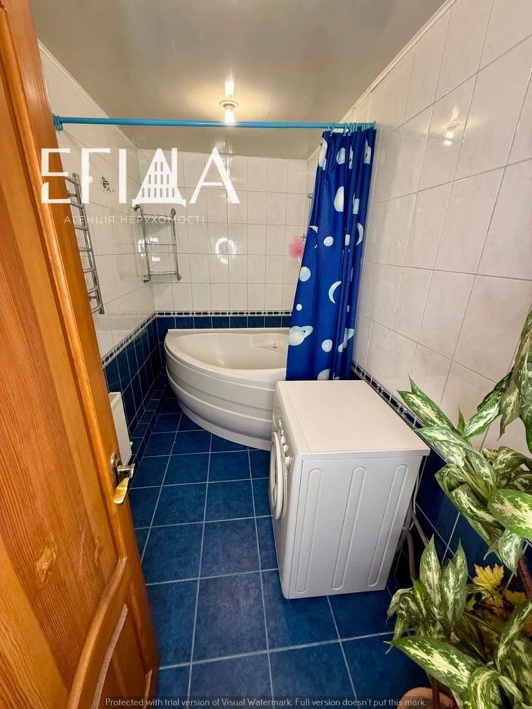Продаж 3-кімнатній квартири, Європейський ринок, 3/9, вул. А. Тамма