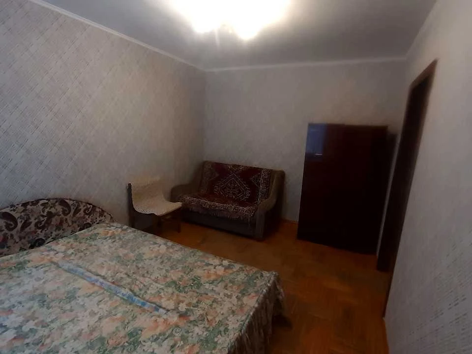 Квартира. Київ, Здолбунівська вулиця