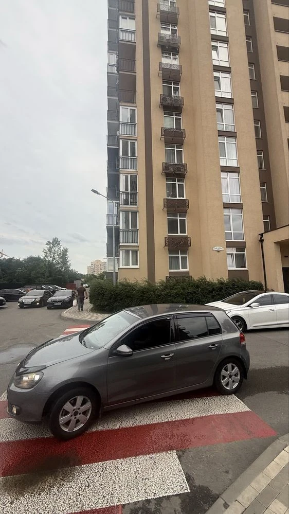 Продается 1-комнатная квартира в ЖК "Кришталеві джерела"