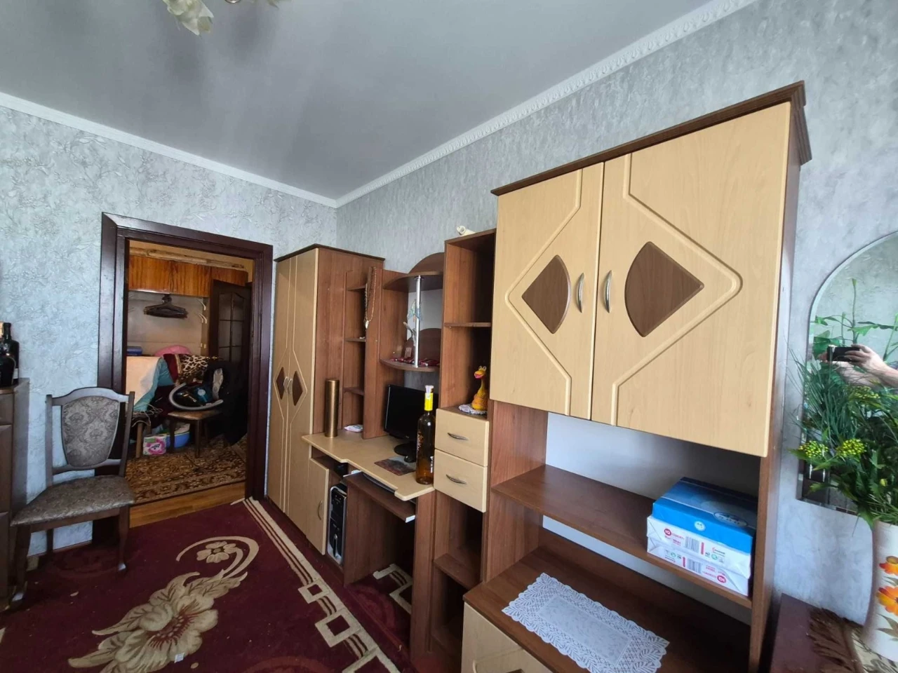 For sale: 3-room apartment, Ronald Reagan Avenue, 9