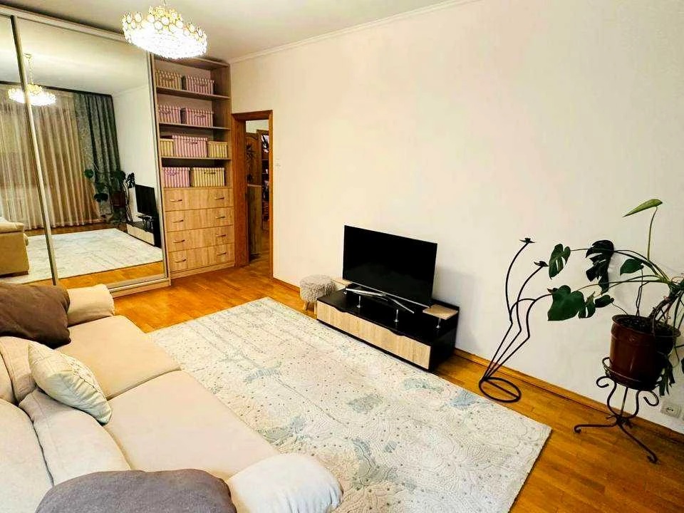 Apartment. Anna Akhmatova Street, Kyiv