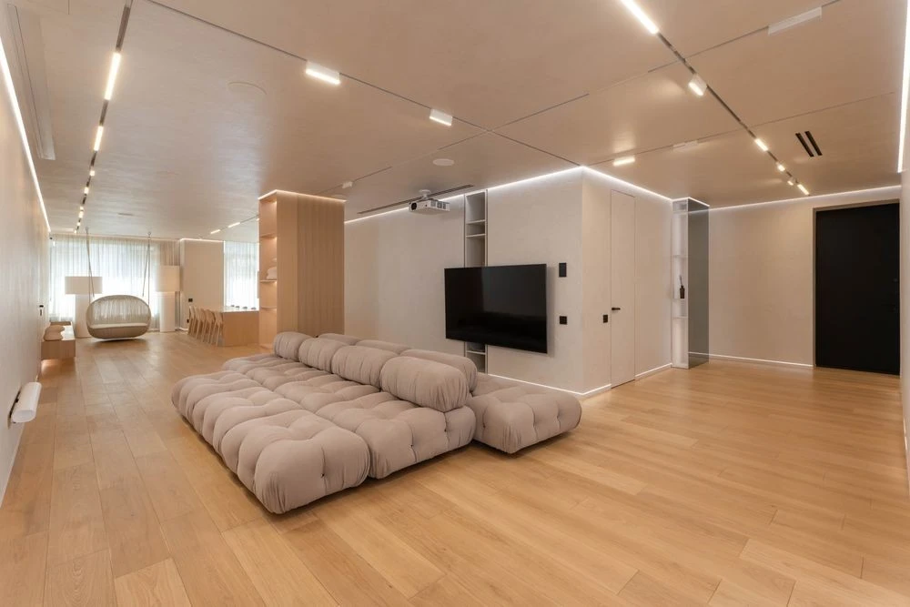 Sale of an exclusive 200 m² apartment in the residential complex "Boulevard Fontaniv"