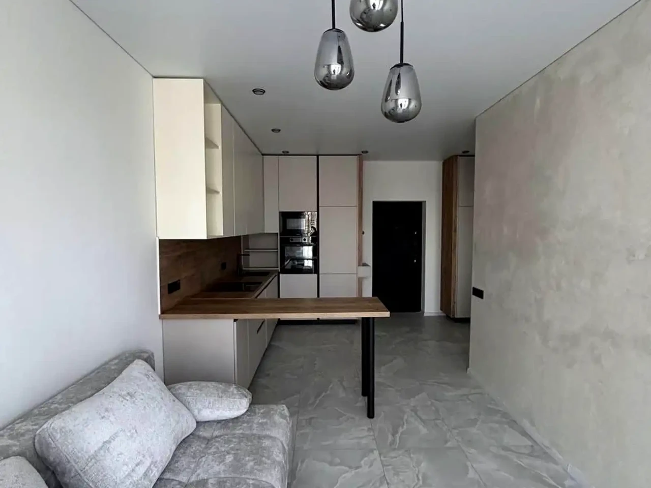 Продажа квартиры 2-комн. 41 м² 2/3 этажа