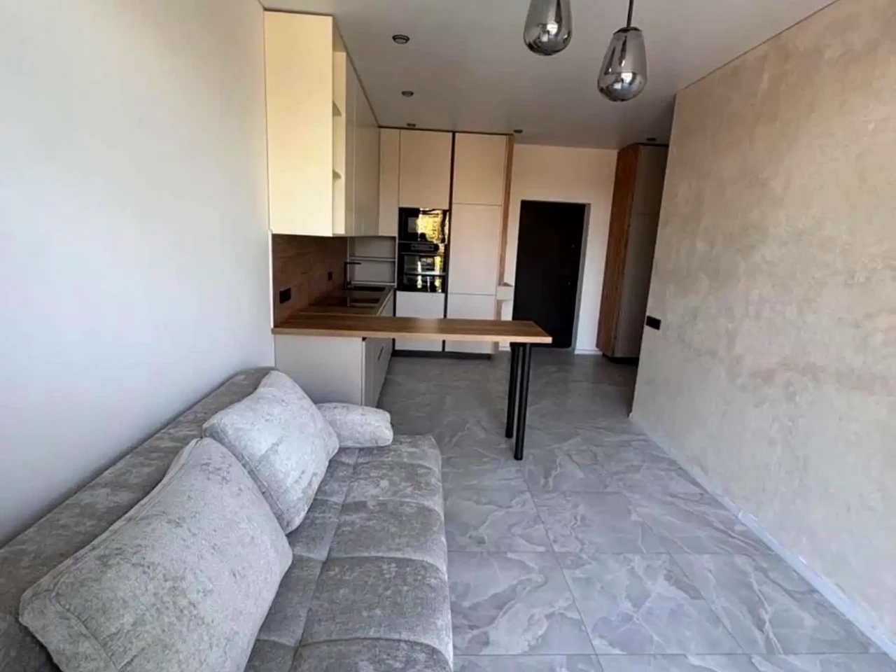Продажа квартиры 2-комн. 41 м² 2/3 этажа