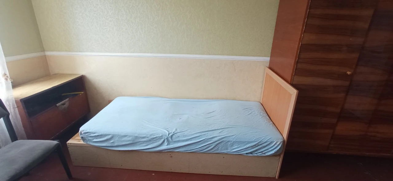 For Sale: 3-bedroom apartment. Street I. Słoty