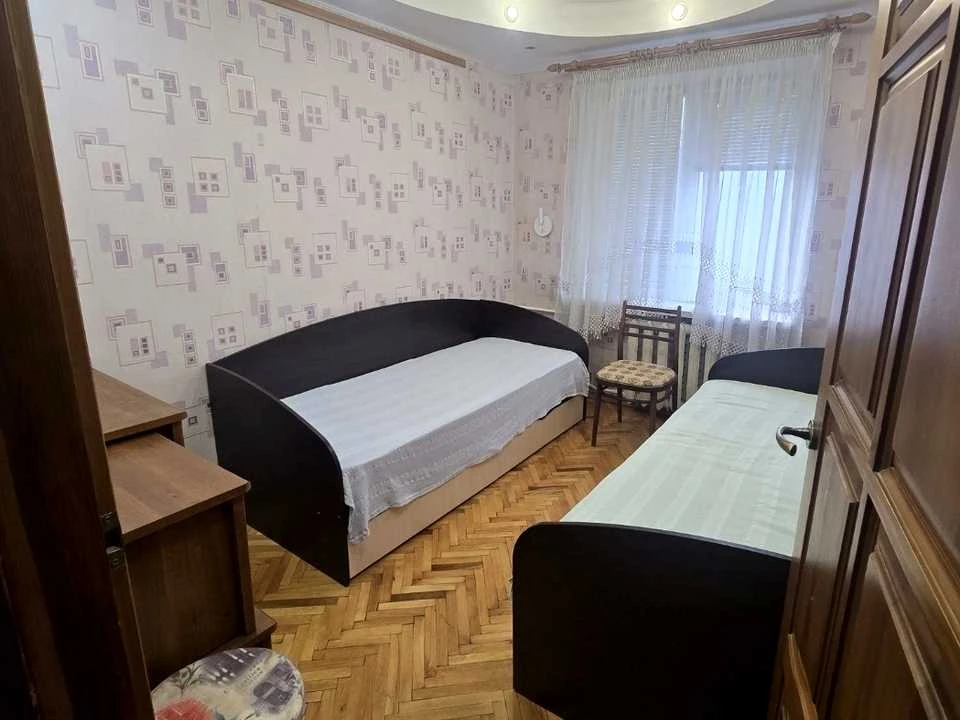 Apartment. Vasylkivska Street, Kyiv