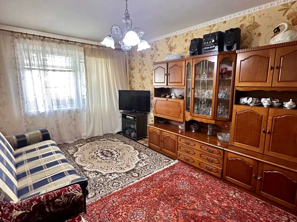 Квартира. Київ, Свободи просп.