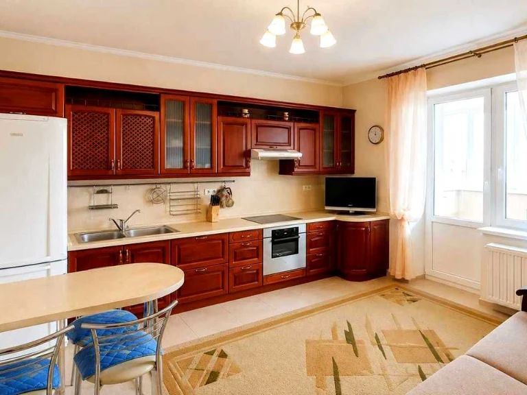 Apartment. Lviv, Levka Luk'yanyka Street