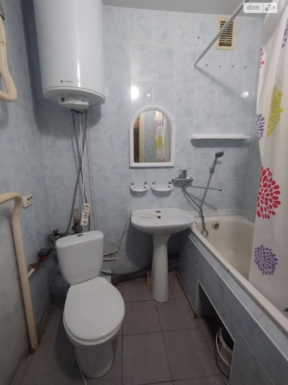 Long Term Rent One-Bedroom Apartment in Military Town