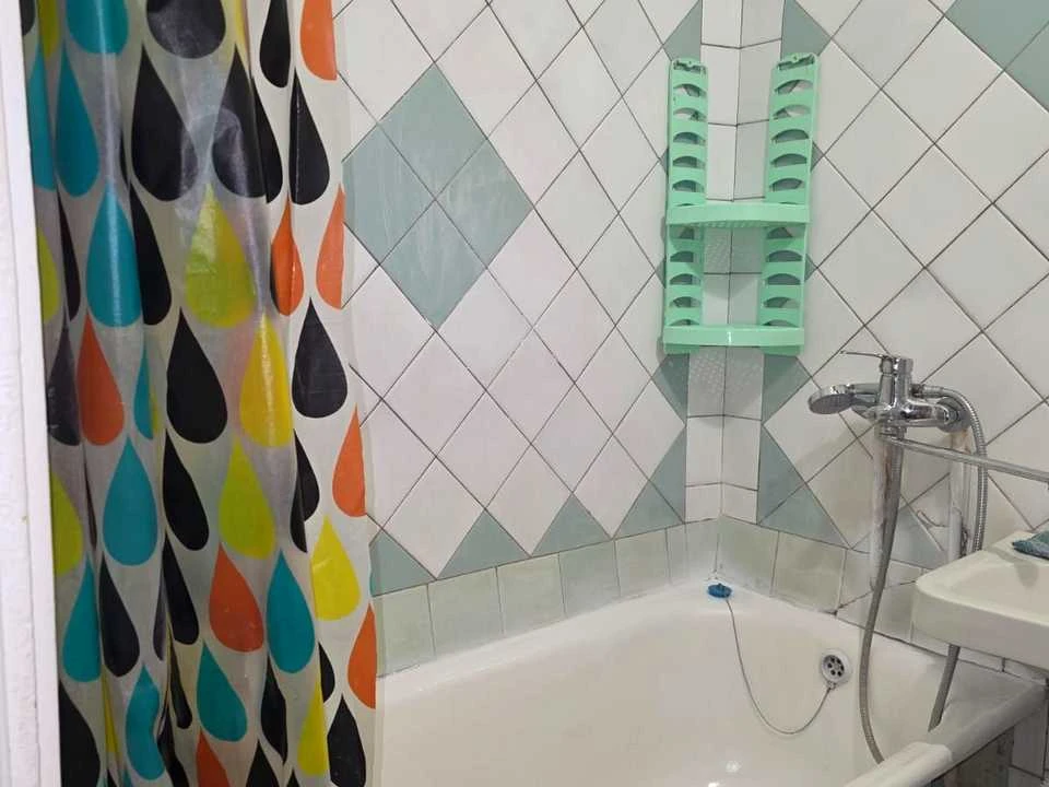 Apartment. Aerocosmic Avenue, Kharkiv