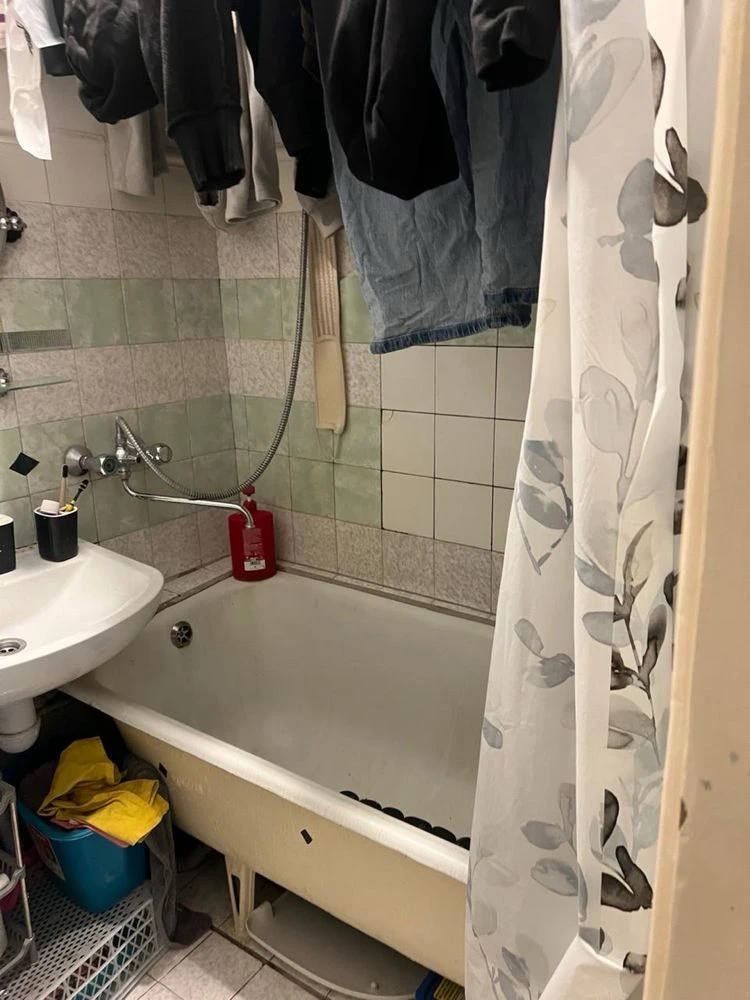 1-bedroom apartment near park, square, and lake, Myr Street