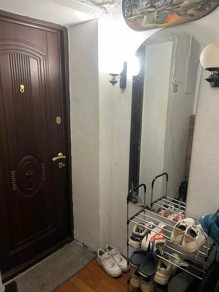 1-bedroom apartment near park, square, and lake, Myr Street