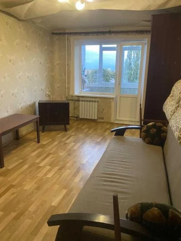 For sale: 1-room apartment in a good layout on Saltov.