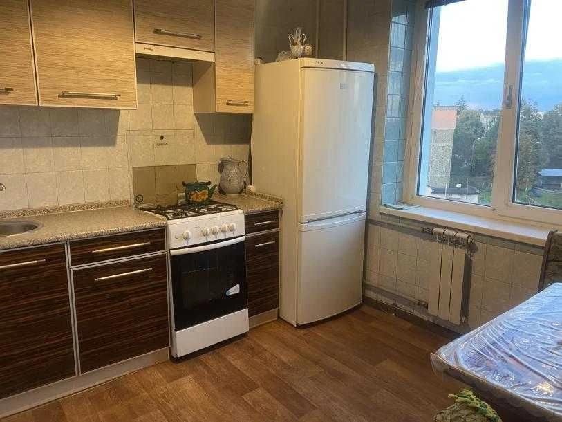 For sale: 1-room apartment in a good layout on Saltov.