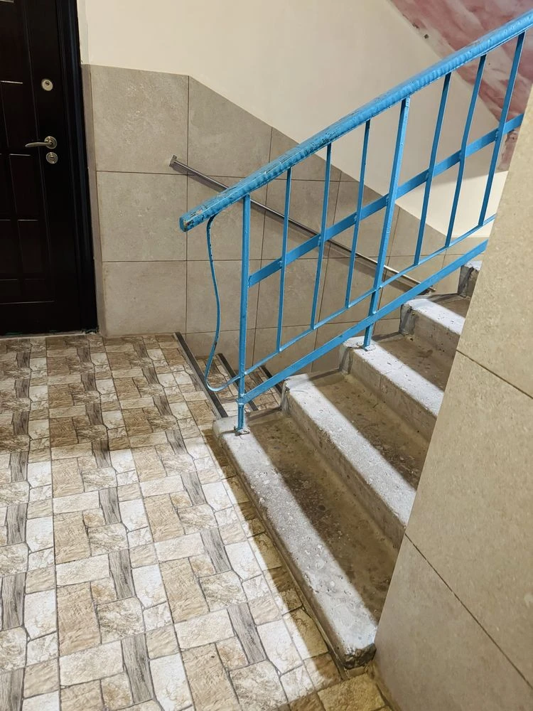 For Sale! Two-room apartment with furniture and renovated! Zhado