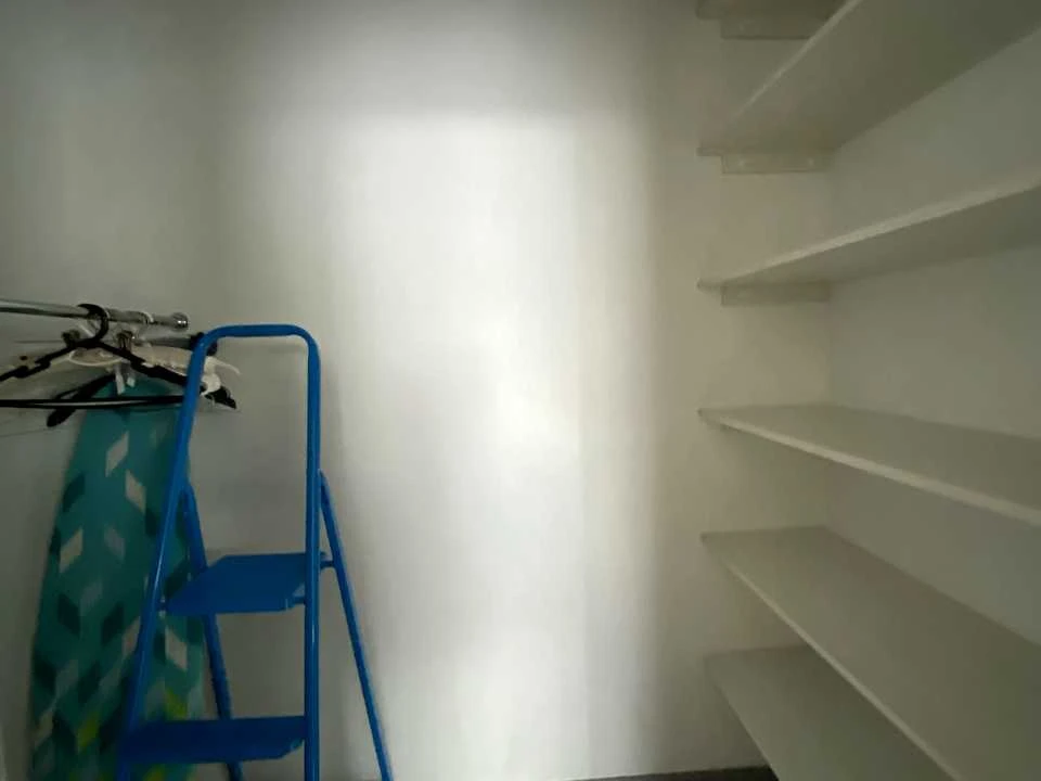 Apartment. Yunatska St.