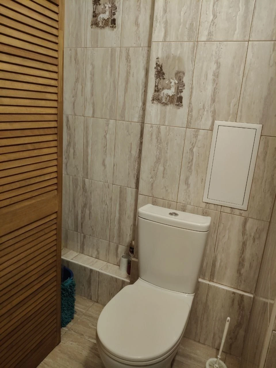 For sale, two-bedroom apartment in Kyiv, Obolon district