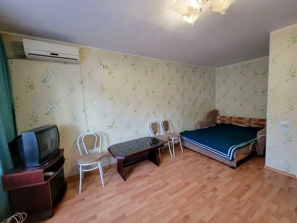 Apartment. Odessa, Levitetana Street