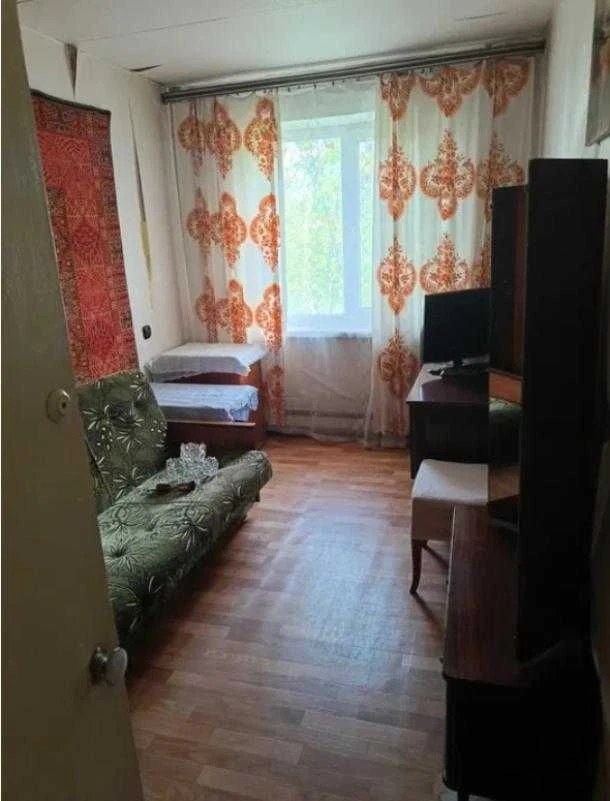 Продається 2-кімнатна квартира в ТРЦ Україна, Салтове
