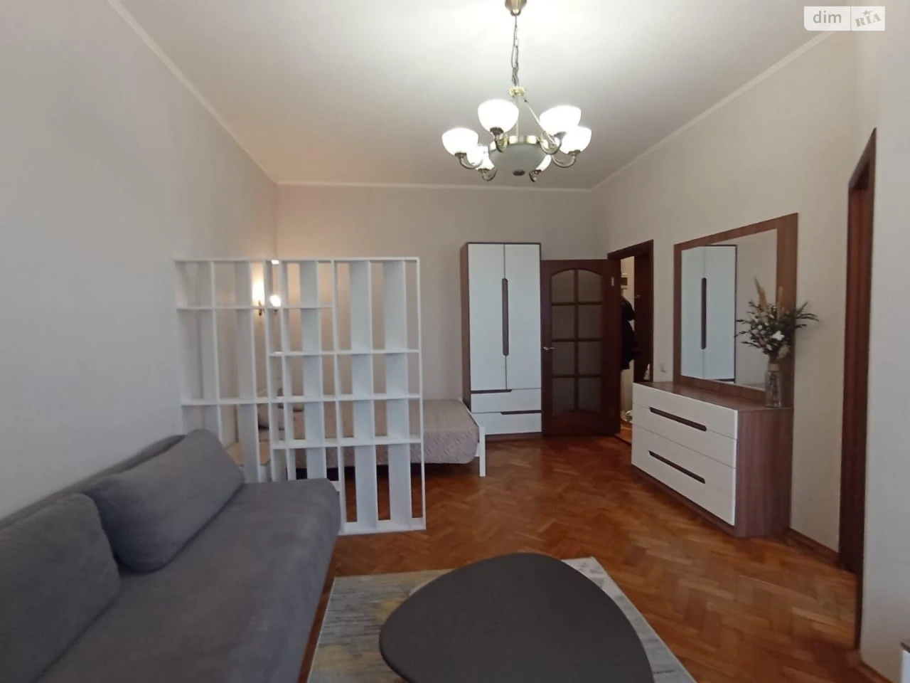 Long Term Rental Apartment near the Train Station