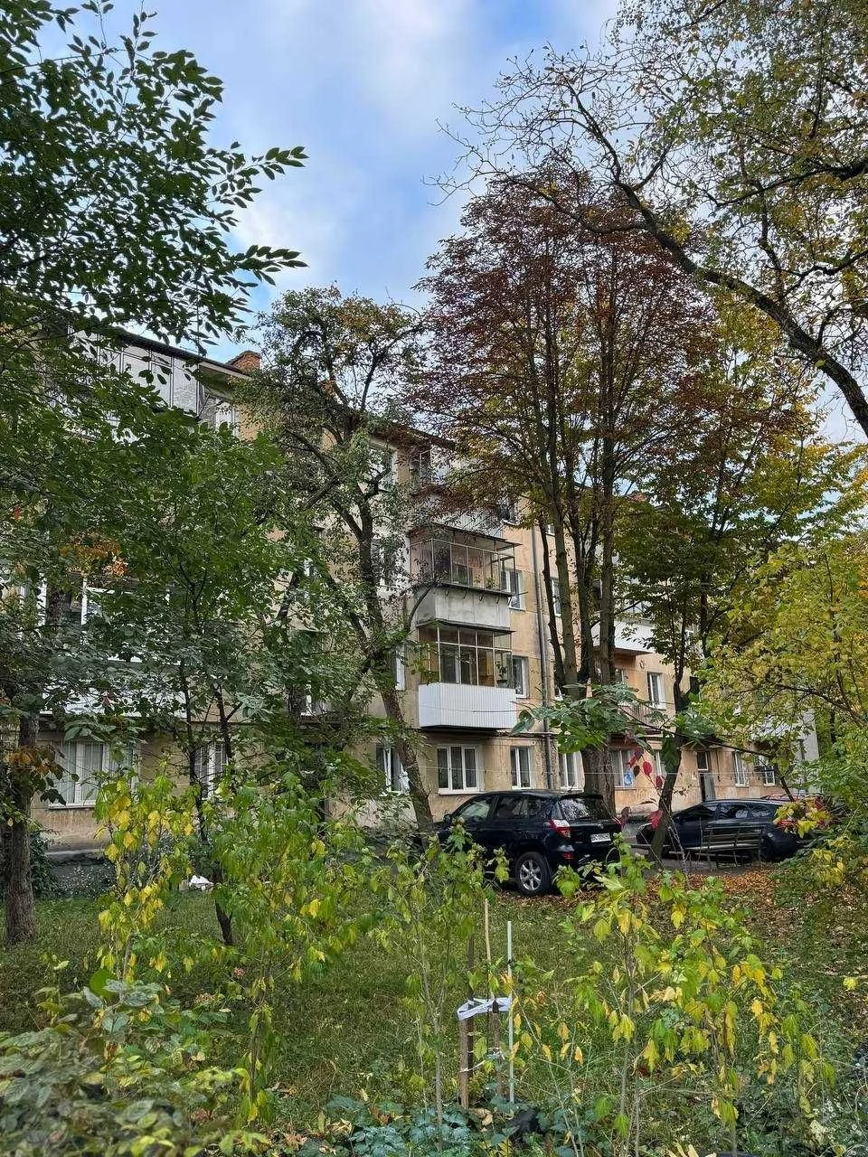 Sale of a 3-room apartment near "Iron Water" Park, District