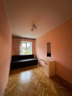 Sale of a 3-room apartment near "Iron Water" Park, District